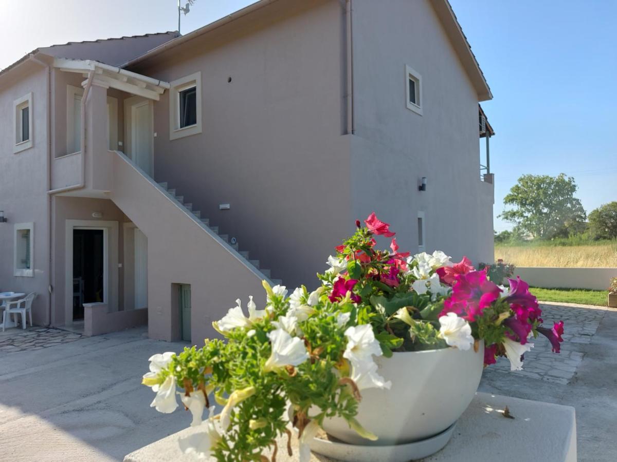 Evelina Luxury Suites In Corfu Ypsos Exterior foto